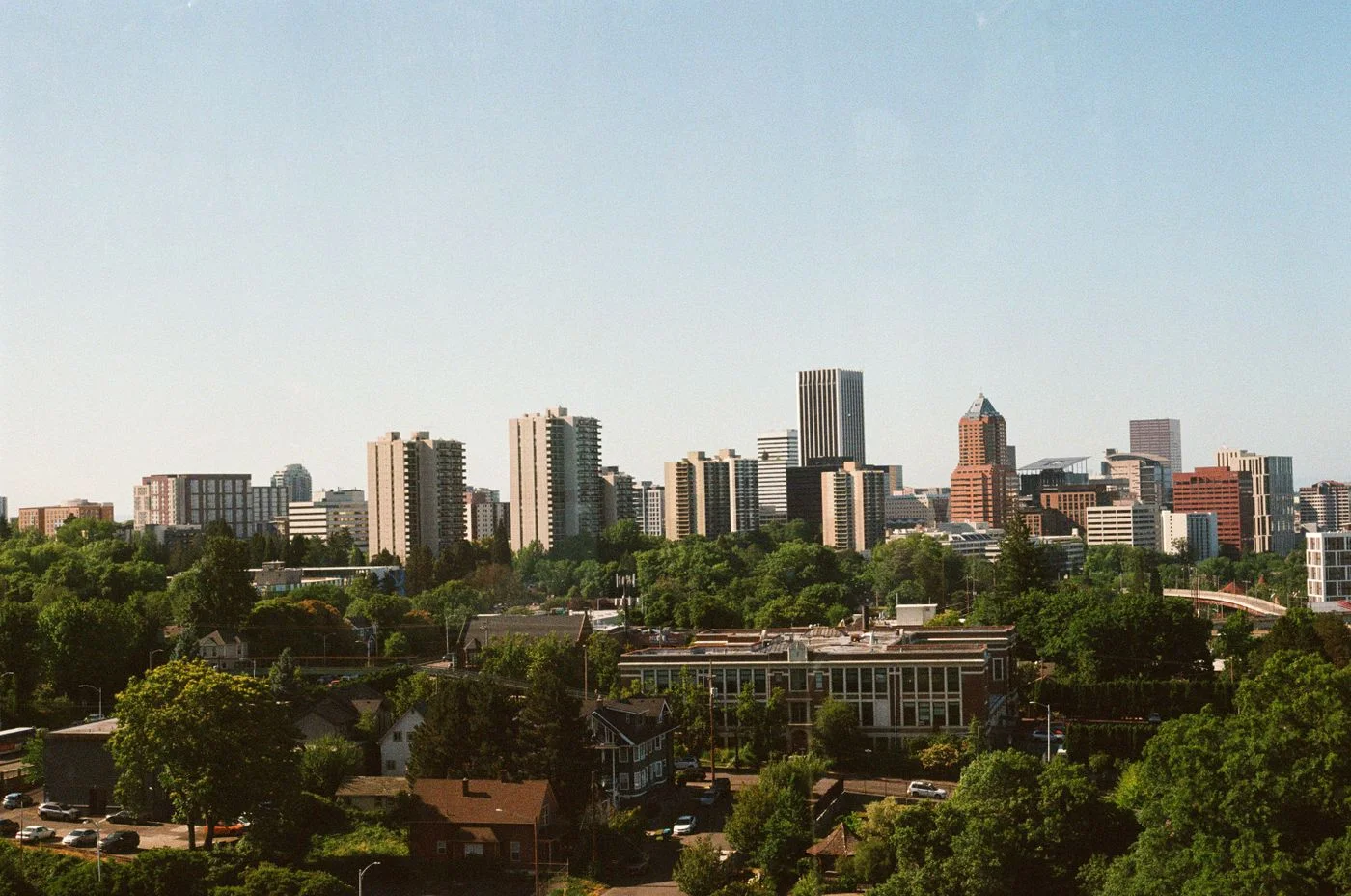 Portland Oregon skyline and surrounding greenery