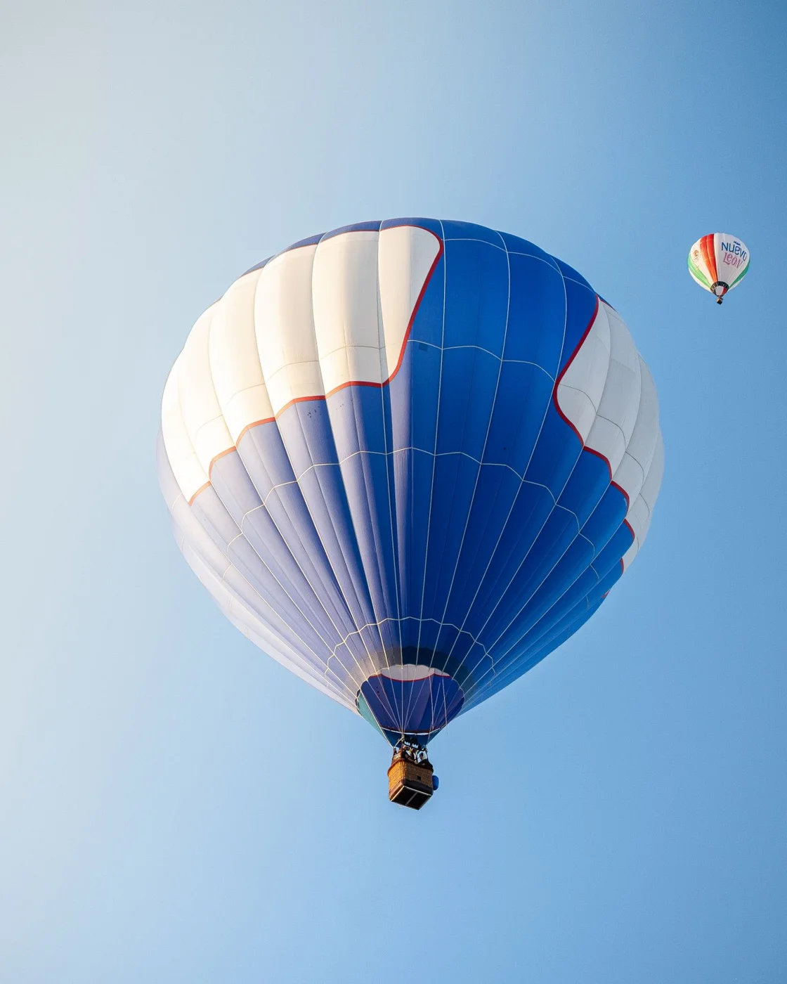 Hot air balloons above Albuquerque, New Mexico